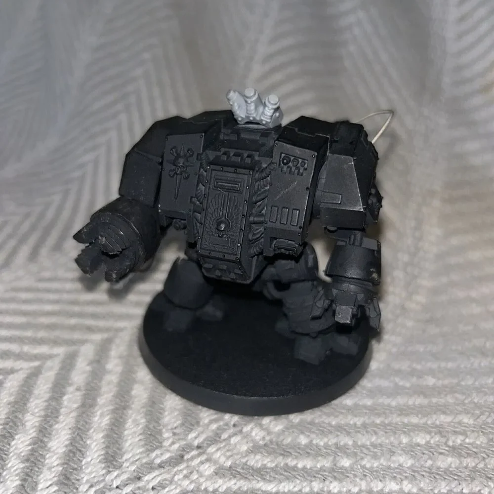 Warhammer 40K‎ Dreadnaught w Power Claws Modified Unpainted